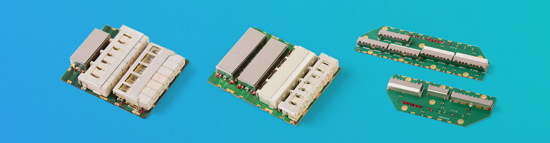 Dielectric-Multiplexer